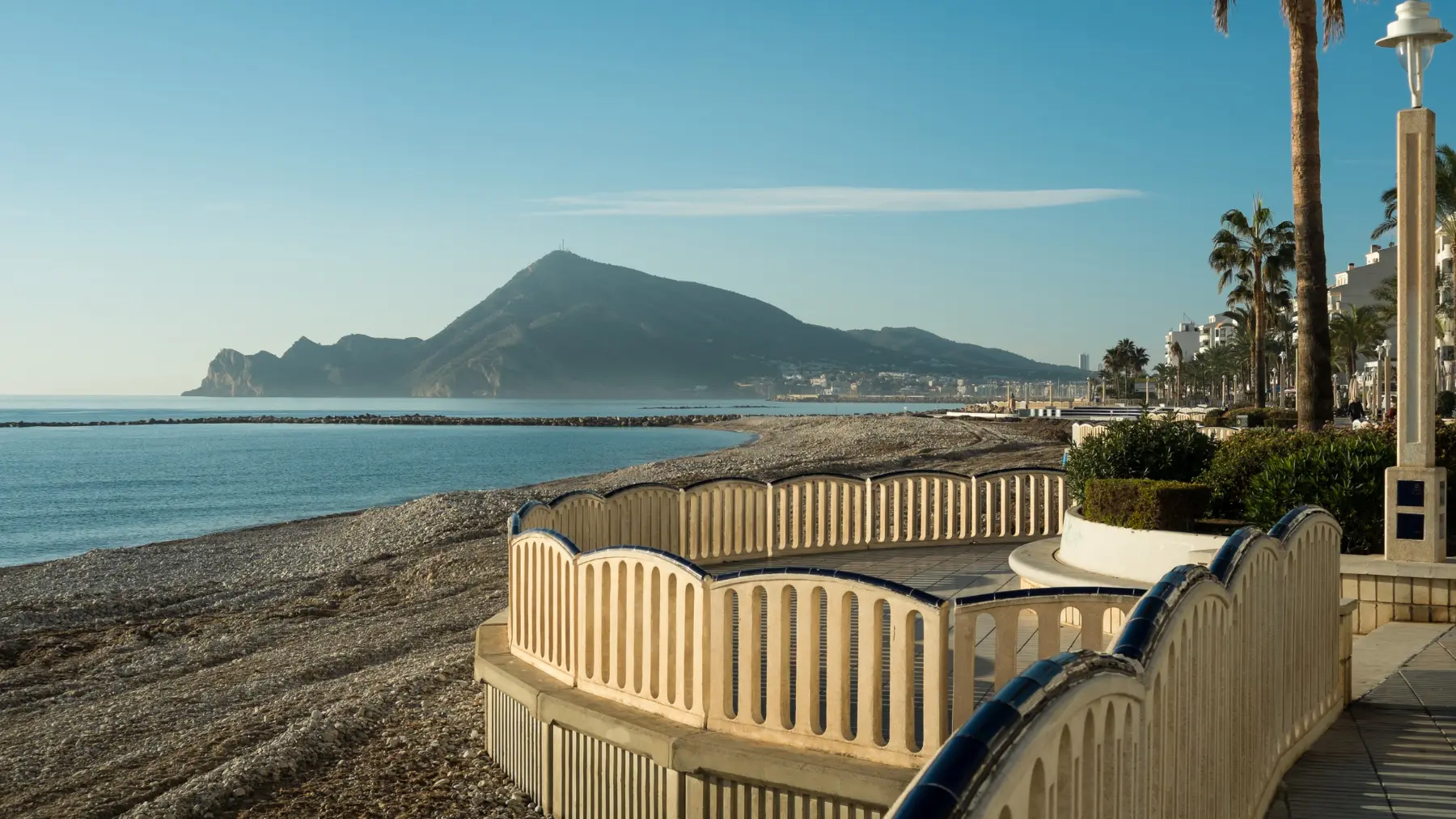 paseo del mediterraneo altea